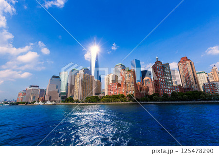 Manhattan skyline New York sunshine US Manhattan skyline New York sunshine US 125478290