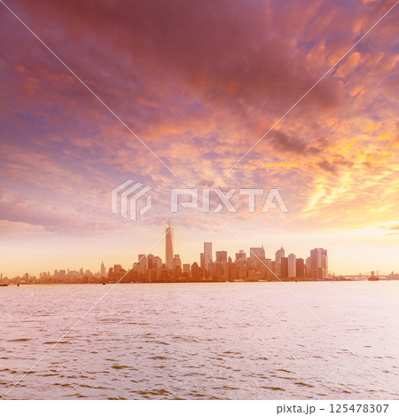 Manhattan skyline New York from Liberty Island Manhattan skyline New York from Liberty Island 125478307