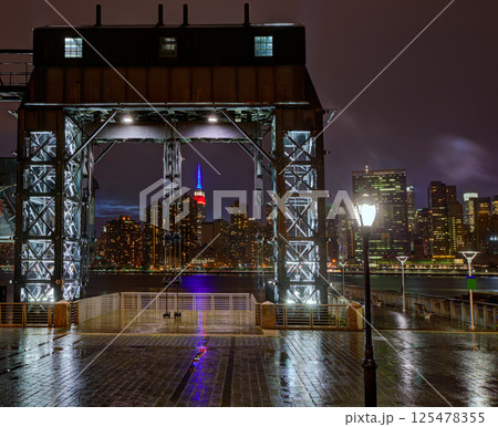Manhattan New York skyline rainy from East River Manhattan New York skyline rainy from East River 125478355