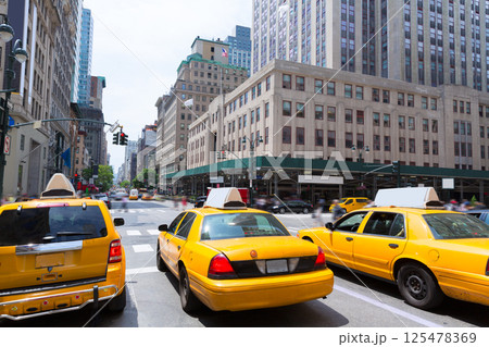 New York city Manhattan Fifth Avenue 5th Av US New York city Manhattan Fifth Avenue 5th Av US 125478369
