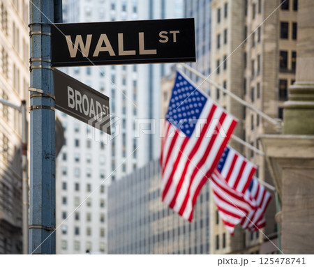 Wall Street sign New York Stock Exchangeの写真素材 [125478741] - PIXTA
