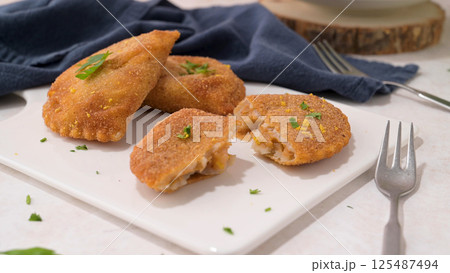 Meat patties Meat patties 125487494