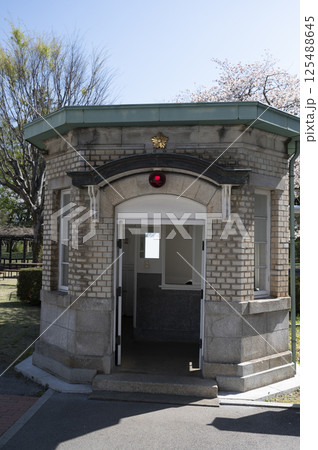 万世橋交番 125488645