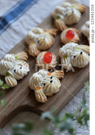 かわいい絞り出しクッキー かわいい絞り出しクッキー 125491359
