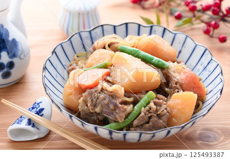 家庭料理 肉じゃが 125493387