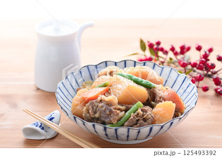 家庭料理 肉じゃが 125493392