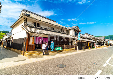 【重要伝統的建造物群保存地区】矢掛宿　初夏の宿場町の風景14　岡山県小田郡矢掛町 125494066