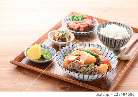 肉じゃが定食 肉じゃが定食 125494089