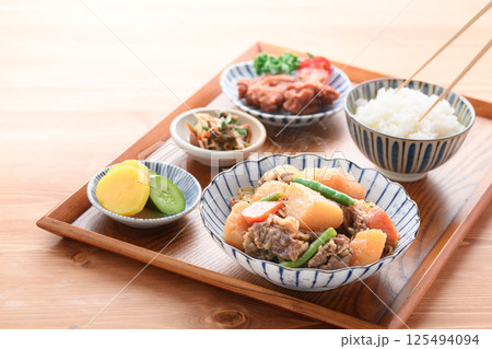 肉じゃが定食 125494094