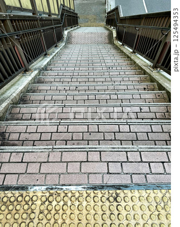 歩道橋、階段、地面、タイル、テクスチャ、質感、道路 125494353