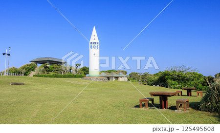 初夏の城ヶ島（晴れ） 125495608