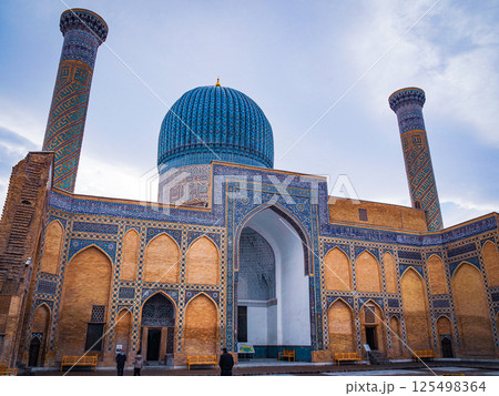 ウズベキスタン サマルカンド グーリアミール霊廟 125498364