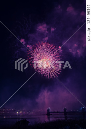調布市花火大会　関東 125499542