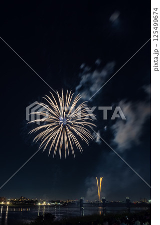 調布花火大会 関東 調布花火大会 関東 125499674