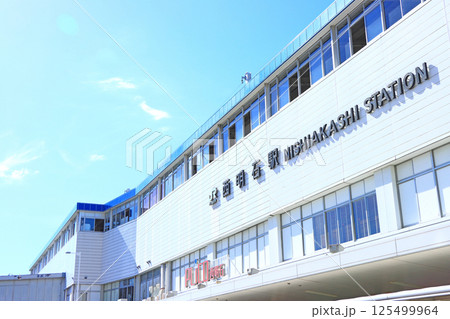 兵庫県明石市、西明石駅の風景 125499964