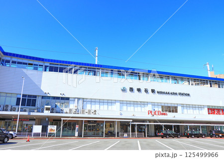 兵庫県明石市、西明石駅の風景 125499966