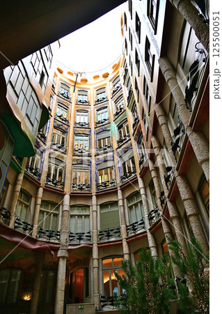 スペイン 世界遺産 カサ・バトリョ スペイン 世界遺産 カサ・バトリョ 125500051