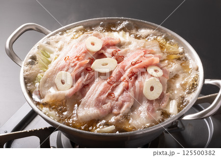 豚肉と白菜の鍋（調理前） 125500382