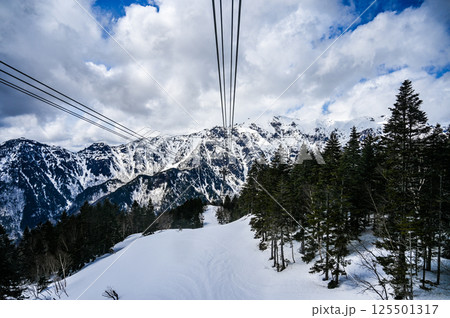 岐阜県飛騨高山の穂高 125501317