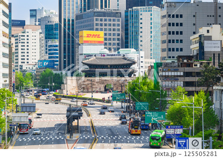 ソウル　南大門（崇礼門）　※一部ソフトフォーカス 125505281