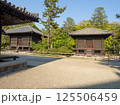 唐招提寺　宝蔵と経蔵 125506459
