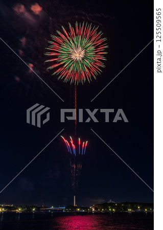金沢まつり花火大会　神奈川県 125509565