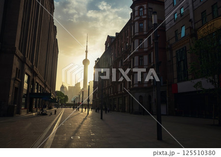 sunrise at Nanjing road with silhouette Pearl tower, Shanghai 125510380
