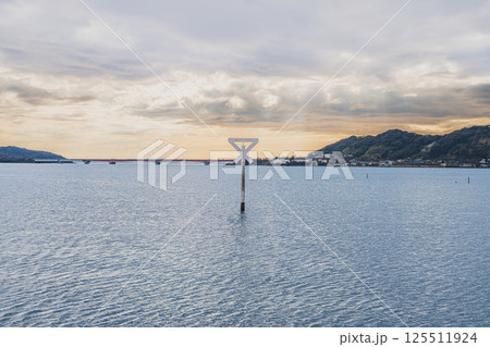 浜松市の遠江八景「細江帰帆」(静岡県) 125511924
