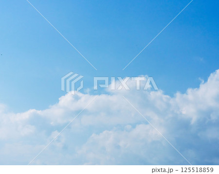 4月の山から　青空と雲08 125518859