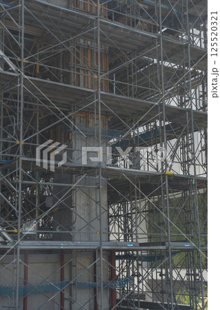 データセンターの建設現場 125520321