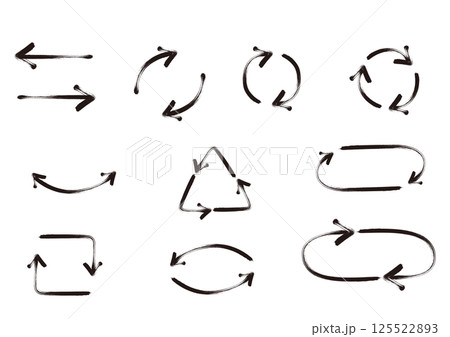 リサイクル　ペンキで描いたようなかすれのある手書き風矢印　セット 125522893