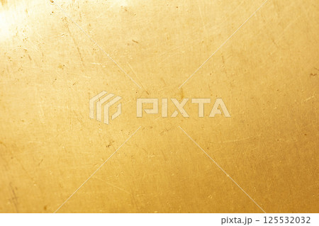 Gold grunge metal texture background 125532032