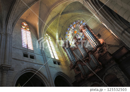 Saint Nazaire Cathedral in Beziers indoors 125532503