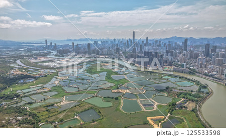 Shenzhen River flowing view on April 20, 2025 Shenzhen River flowing view on April 20, 2025 125533598