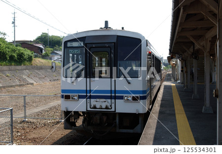 廃止された三江線の列車 廃止された三江線の列車 125534301