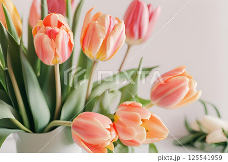 美しいチューリップの花束 美しいチューリップの花束 125541959