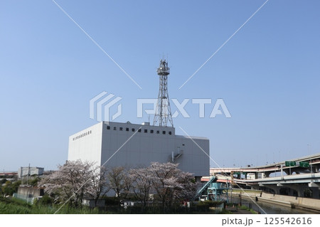 国土交通省　綾瀬排水機場 125542616