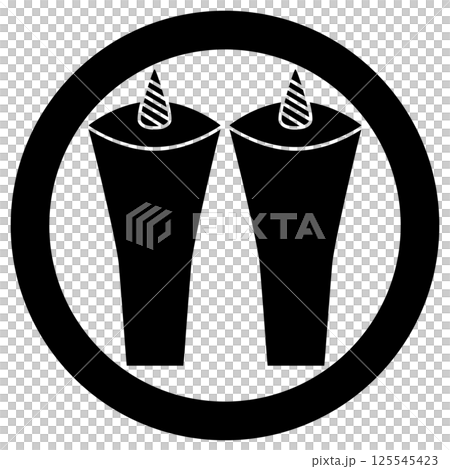 家紋です。丸に二つ蝋燭と言います。 125545423