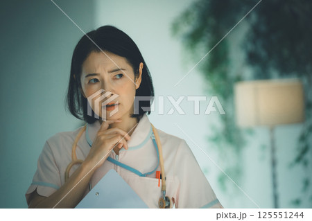 50代夜勤看護師 125551244