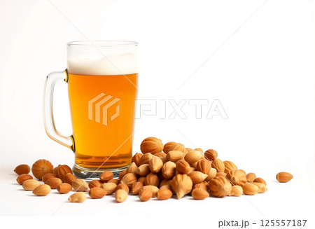glass of beer, hops and walnuts 125557187