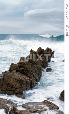 Beach Azkorri or Gorrondatxe view. 125558698
