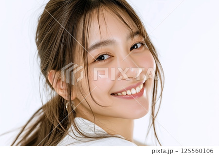 美肌の女性・スキンケア「AI生成画像」 125560106