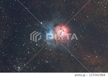 三裂星雲M20 125562968