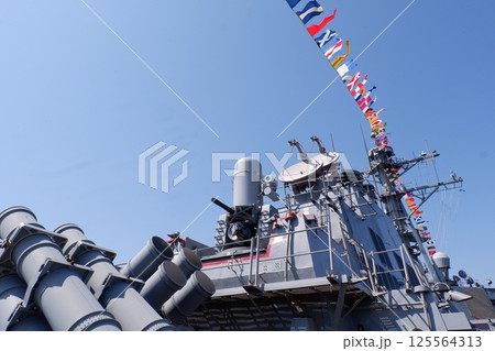 ミサイル駆逐艦ベンフォールドの装備 125564313