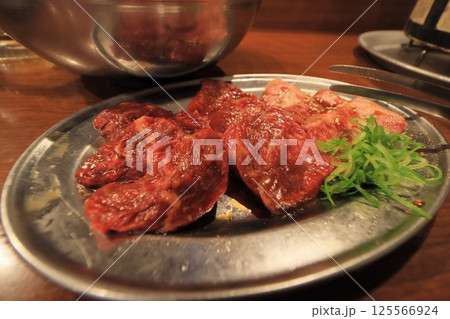 七輪で焼く焼肉 七輪で焼く焼肉 125566924