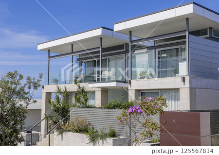 青空と新築物件 125567814