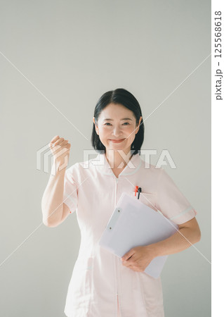 50代看護師 50代看護師 125568618