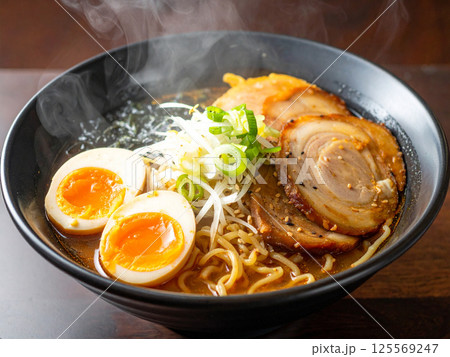 ラーメン ラーメン 125569247