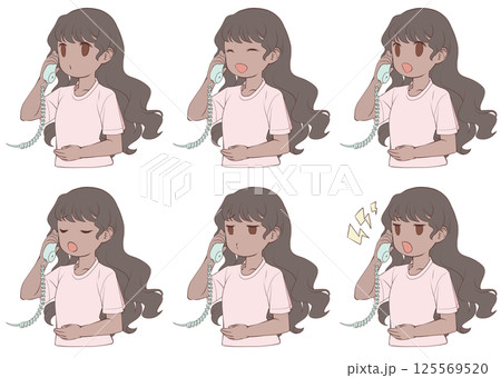 受話器を持って話す褐色肌の若い女性・様々な表情6種類セット 125569520