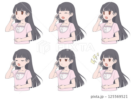 スマホで電話をかける黒髪の若い女性・様々な表情6種類セット 125569521